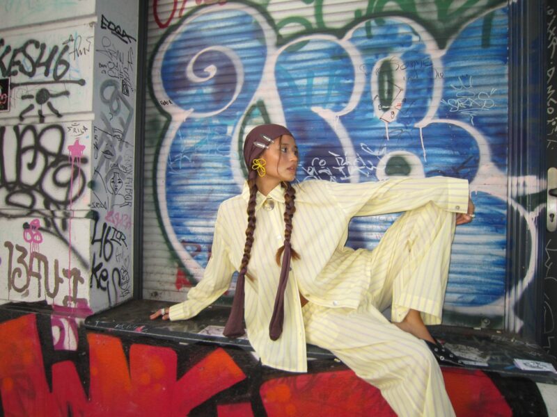 Bed to Party Set Yellow – Image 14